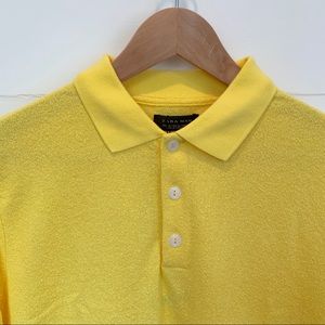 Fine Textured Knit Short Sleeve Shirt in Lemon